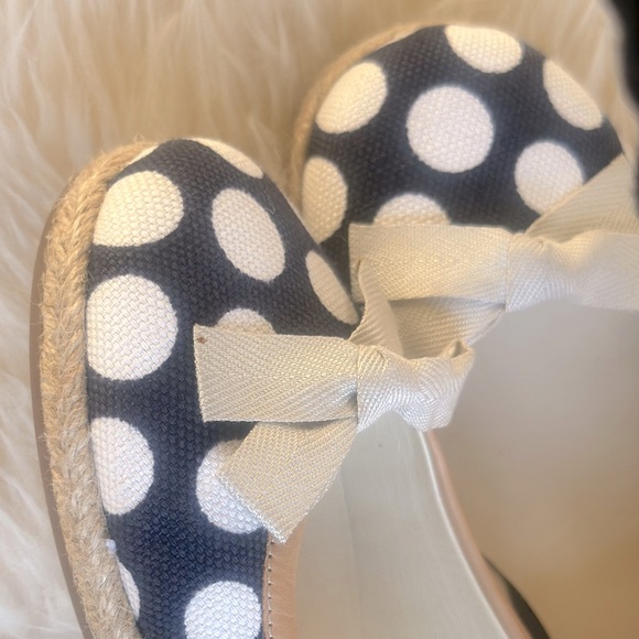 Miu Miu Navy Blue / Cream  Canvas Polka Dot Espadrille Bow Flats Size 37 - Picture 4 of 8